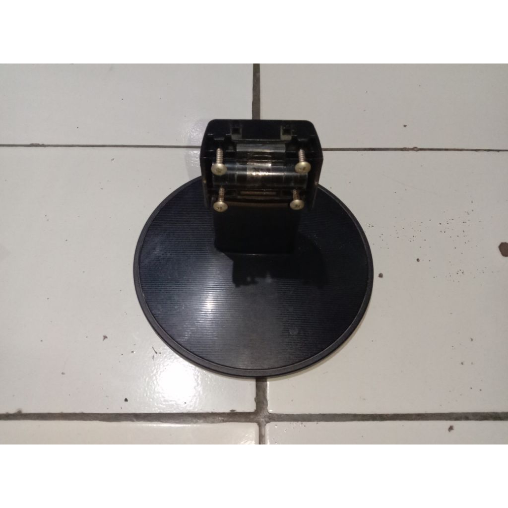 kaki monitor LG W1642S plus baut