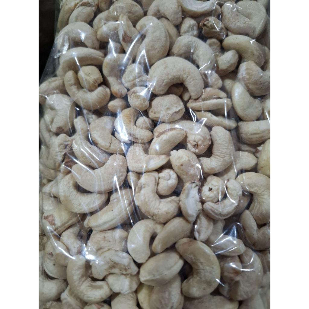 

KACANG MENTE SUPER / MENTE MENTAH / 1KG PER PACK