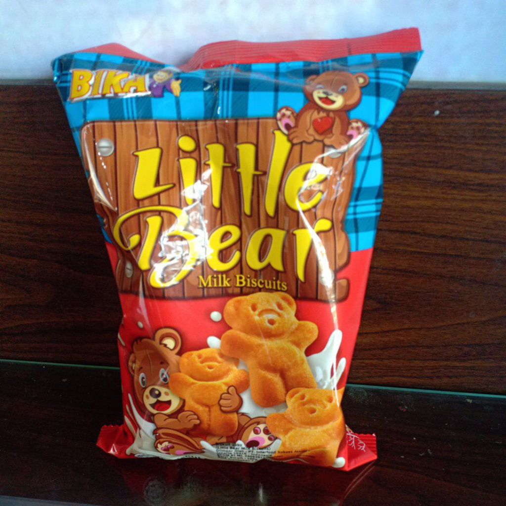 

Bika little bear milk biscuits