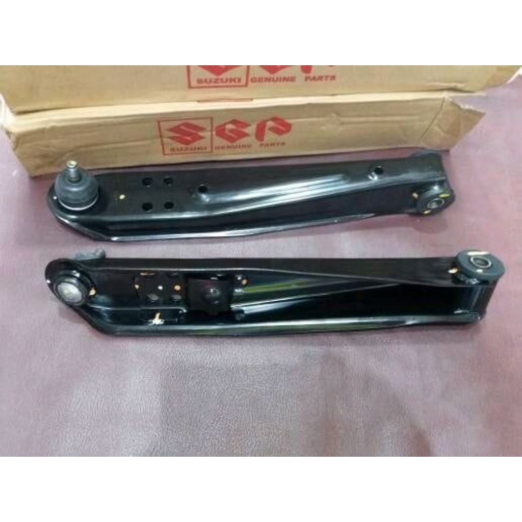 BALL JOINT LOWER ARM SAYAP DEPAN APV ARENA FUTURA CARRY 1.5 COLT T120SS 2 BUAH ASLI