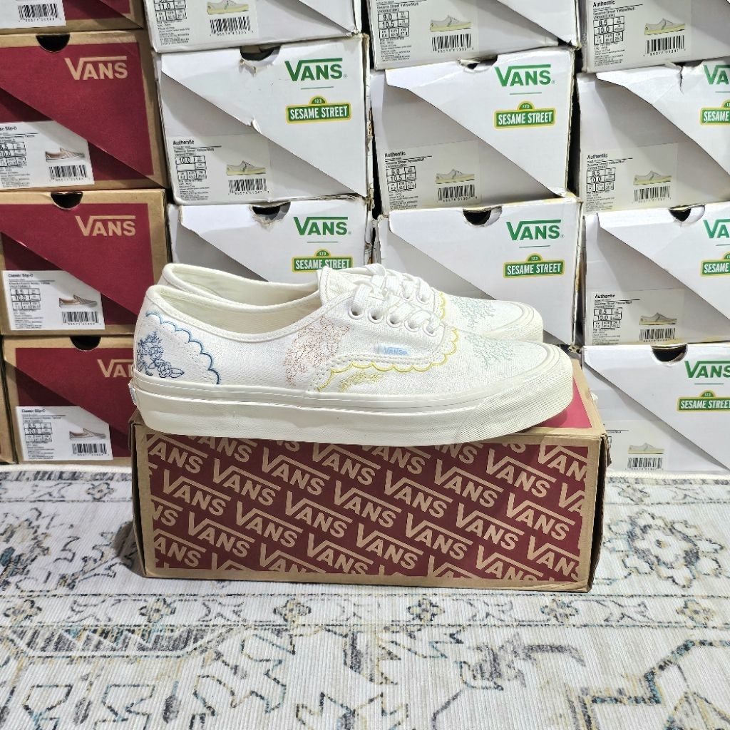 Vans Authentic Anaheim 44 DX Linen Blossom Cloud Dance (ORIGINAL BNIB RESMI VANSINDO PT GMG/PT NAVYA