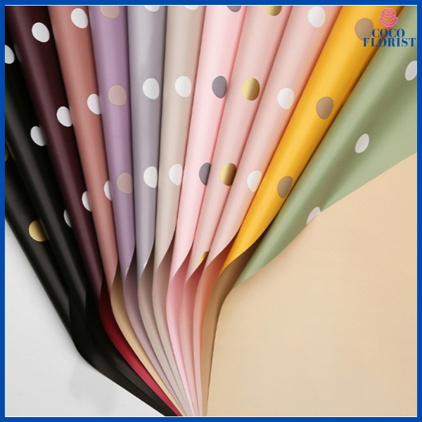 

PACK 20 Flower Wrapping Polkadot Cellophane Kertas Buket Pembungkus Bunga Waterproof KB11