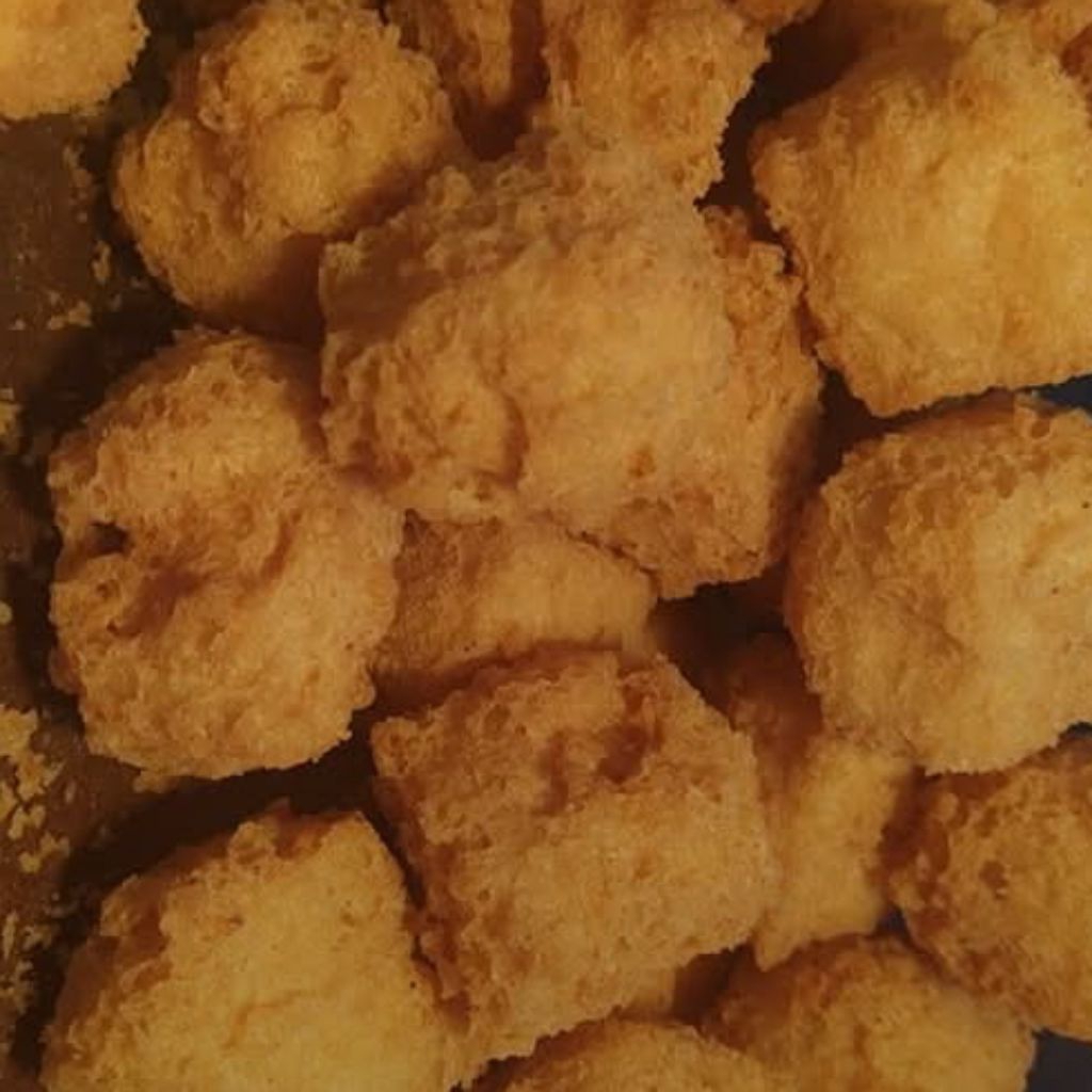 

tepung adonan tahu crspy gurih 1/2kg buat 3L air23