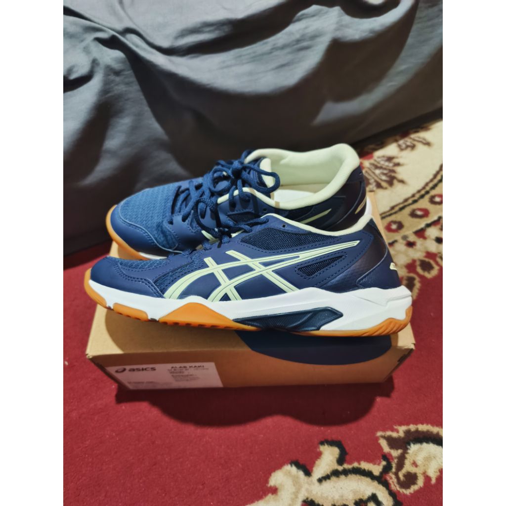 Sepatu Asics Gel-Rocket 10