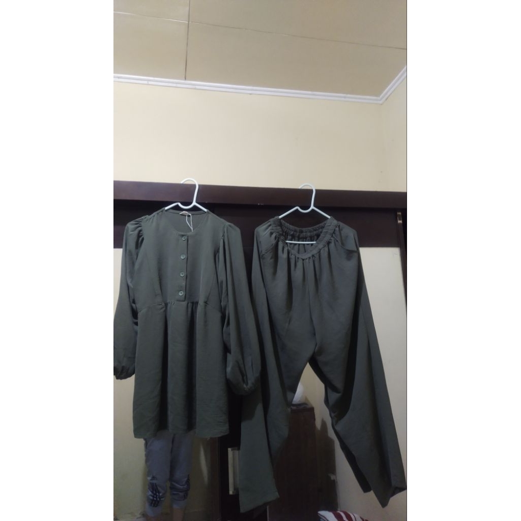 Preloved Setelan Brand Fixpose FP05