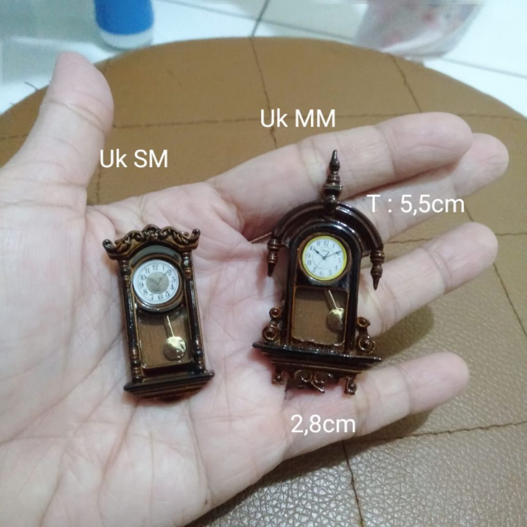 Miniatur Jam Dinding Model Kuno Miniatur Jam Dinding Klasik