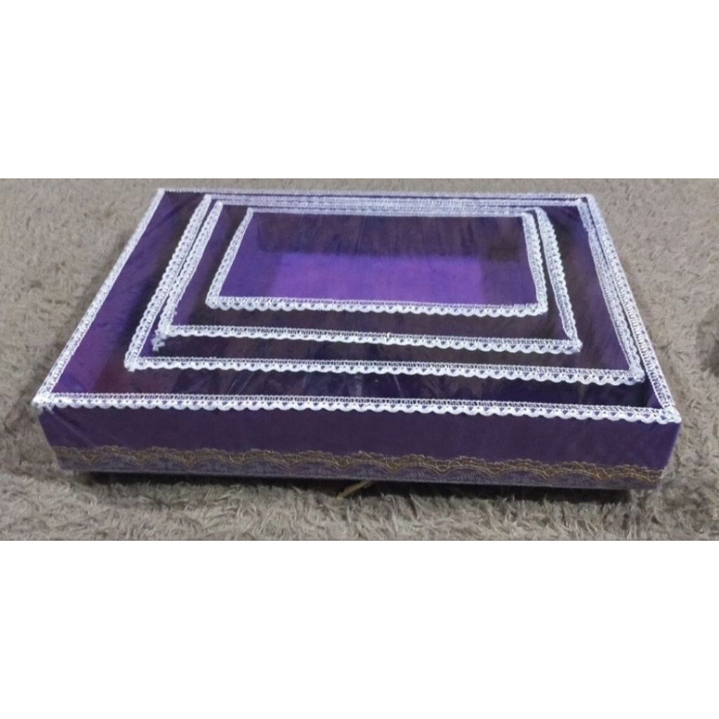 

KOTAK HANTARAN PERNIKAHAN KOTAK HANTARAN SESERAHAN TANPA MIKA