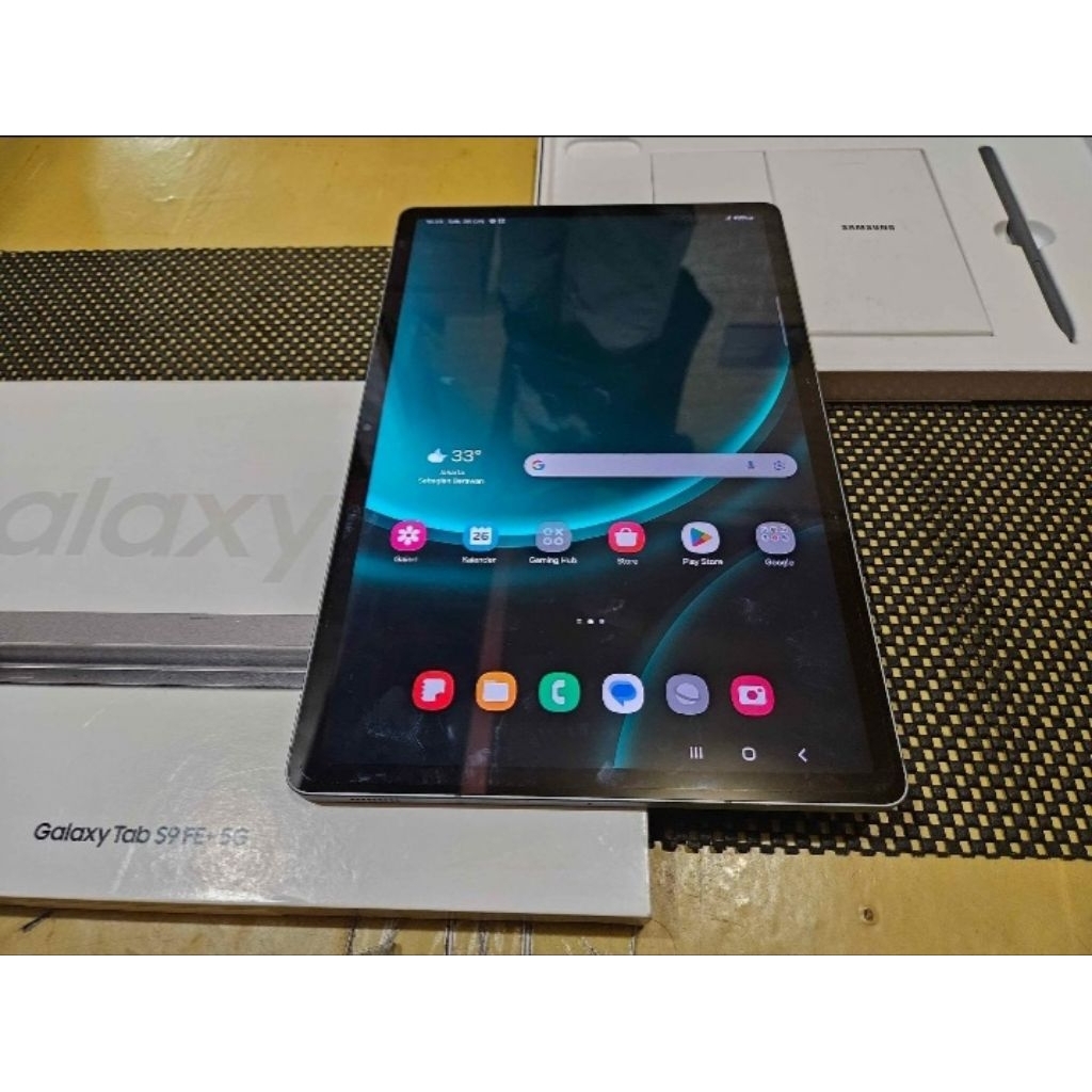SAMSUNG GALAXY TAB S9 FE plus 5G bekas