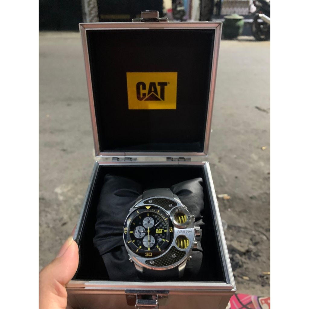 Jam Tangan CAT PILLAR  DU.143