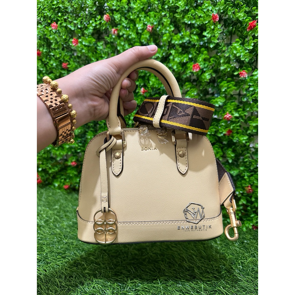 bonia alma bolbal size XS