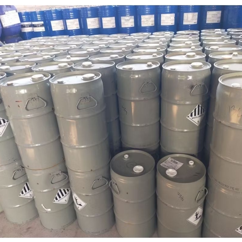 Drum besi.tong bensin 30liter kapsul.bekas parfum.mulus bersih siap pakai