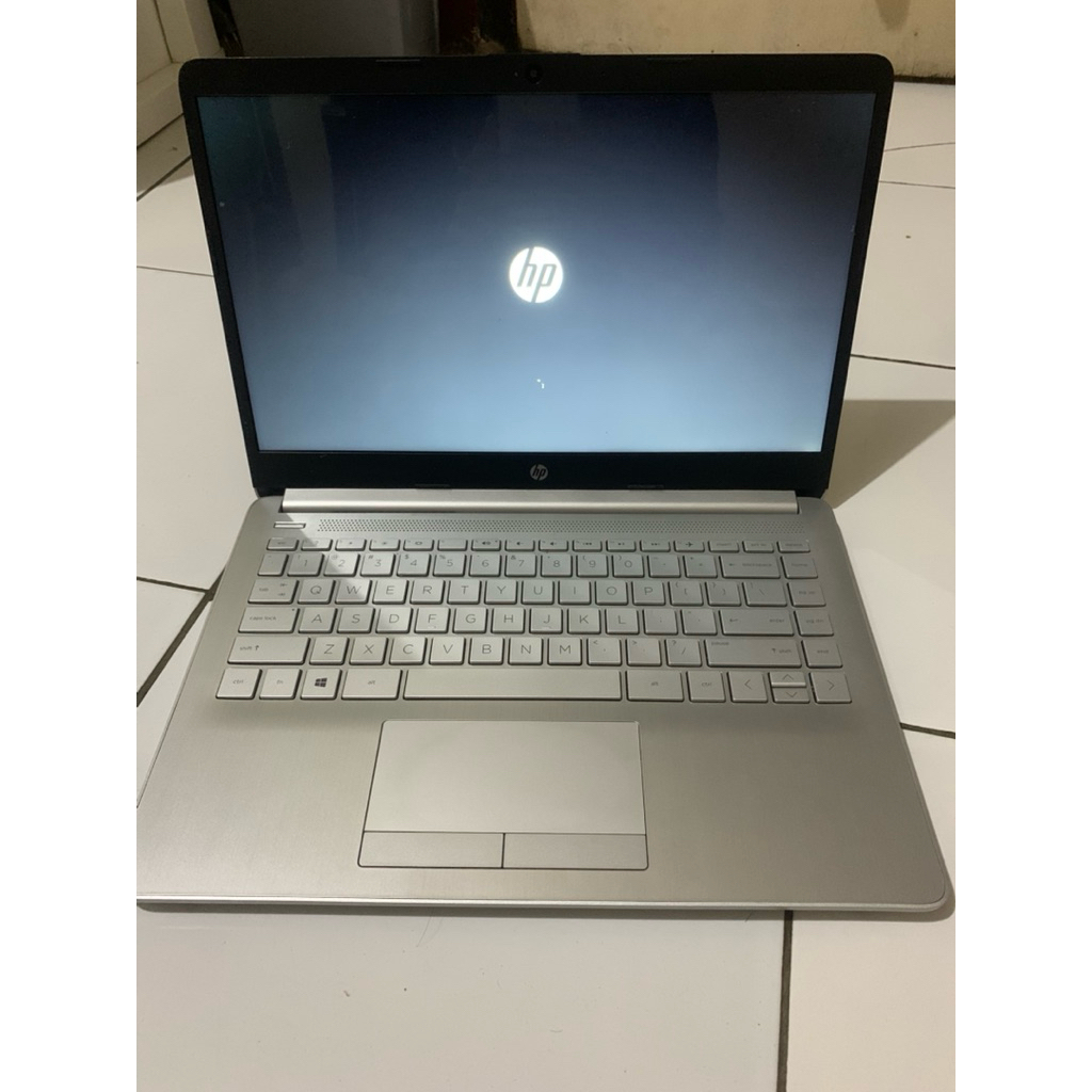 Laptop HP 14S
