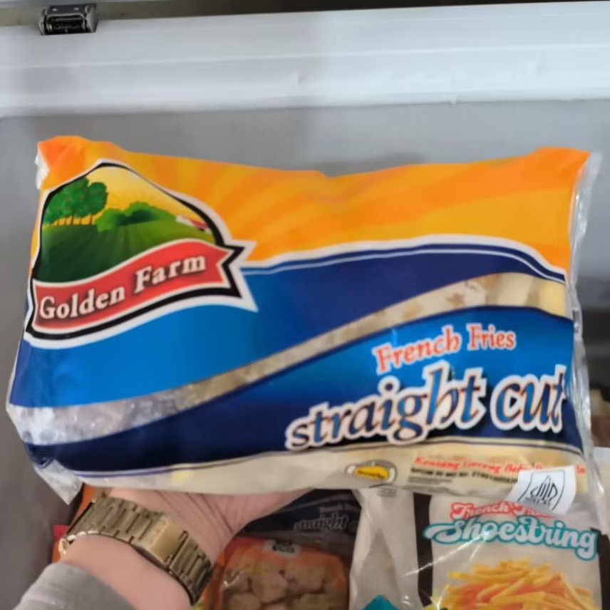 

Golden Farm French Fries Straight Cut 500 gram Kentang Iris Beku Frozen