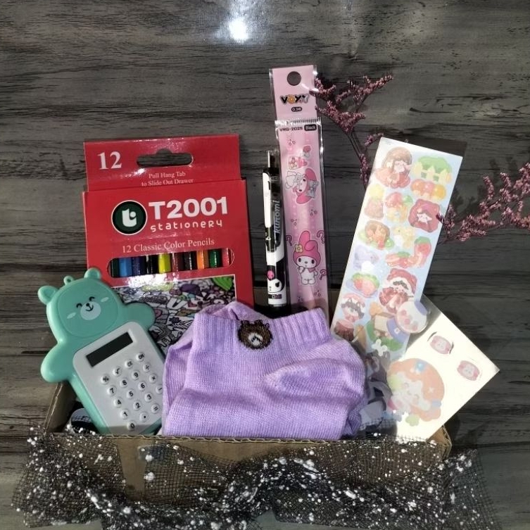 

Paket Kado Stationery Aesthetic Lucu / Gift Set Alat Tulis Imut
