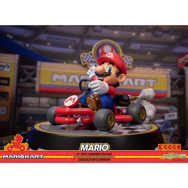 FIRST 4 FIGURES PVC STATUE MARIO KART (COLLECTOR'S EDITION)