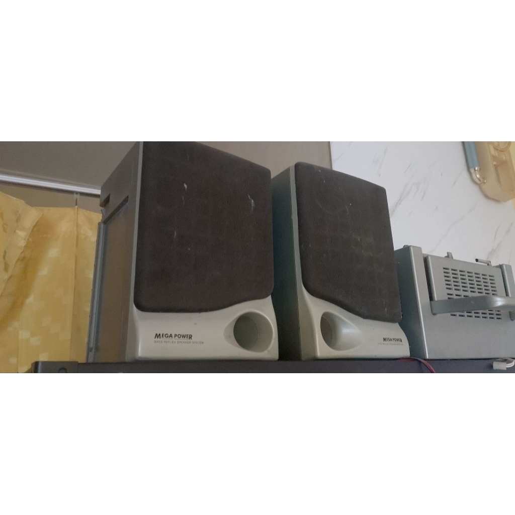 Box Speaker bekas compo Polytron Mega Power