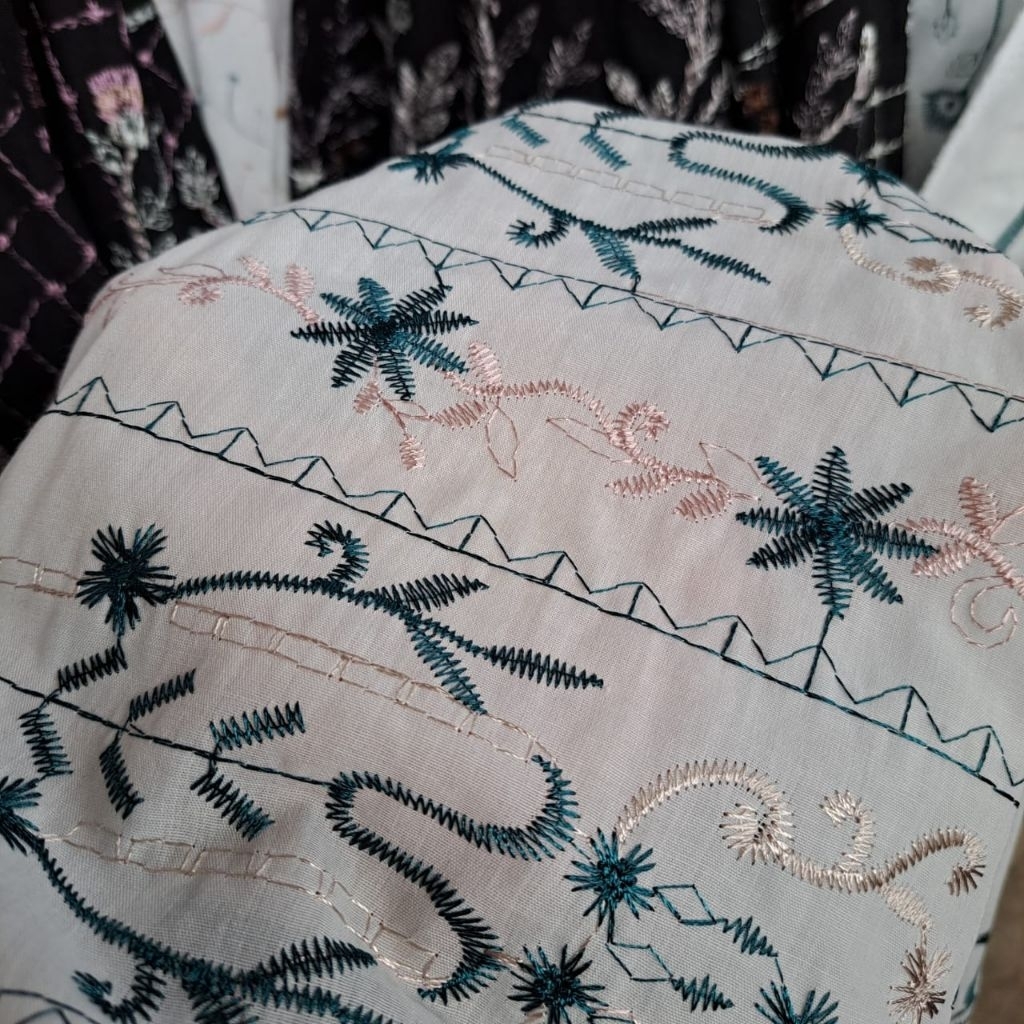 kain katun bordir | kain katun bordir bolong premium | kain katun bordir motif | kain katun bordir B