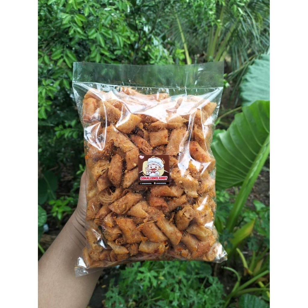 1kg keripik kulit lumpia goreng pedas daun jeruk