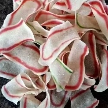 

kerupuk singkong mentah, khas lampung