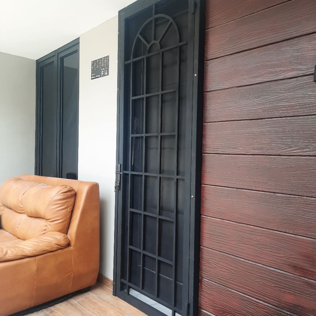 pintu tralis dan tralis jendela