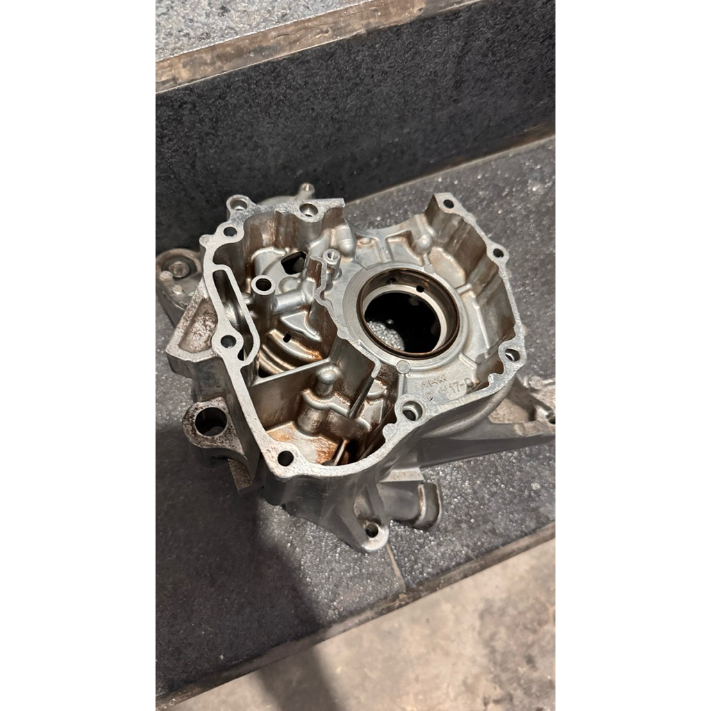 BLOK KANAN MESIN VARIO TECNO 110