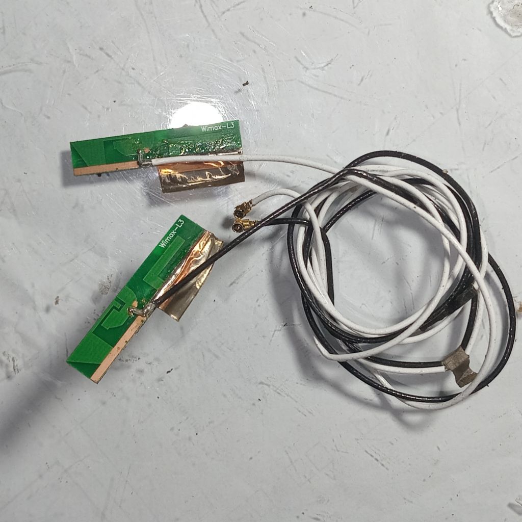 KABEL ANTENA WIFI LAPTOP ASUS U36SD