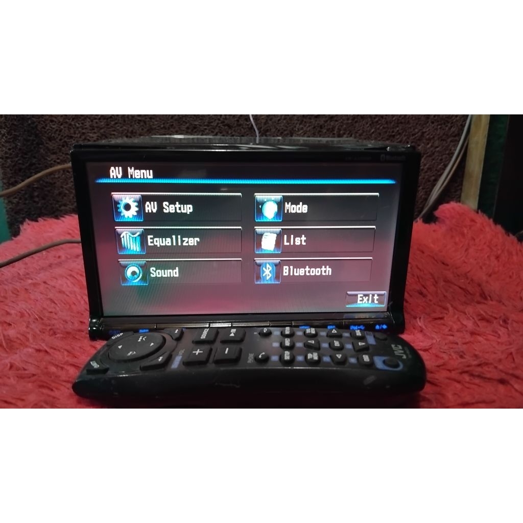 head unit dabeldin JVC  KW-AVX836 udah blutoot