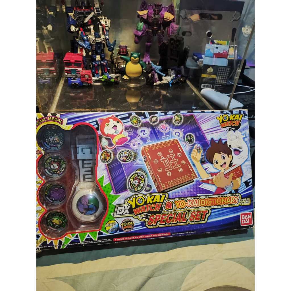 DX YOKAI WATCH & YOKAI DICTIONARY VOL 1 SPECIAL SET BANDAI