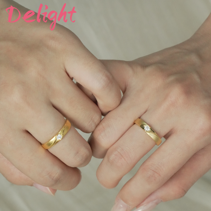 Delight Cincin berlian pasangan berlapis emas 22k cincin emas untuk pria dan wanita-Unisex