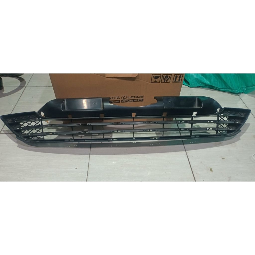 Base Grill tengah bawah Honda CRV Gen3 2007-2009 Original