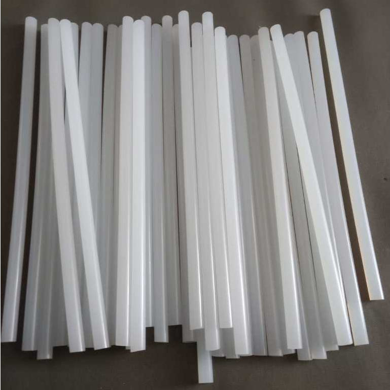 

Isi Lem Tembak Bening 1 pcs Glue Stick/200mm x 7mm