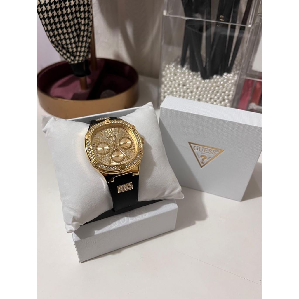 PRELOVED JAM TANGAN GUESS ORI