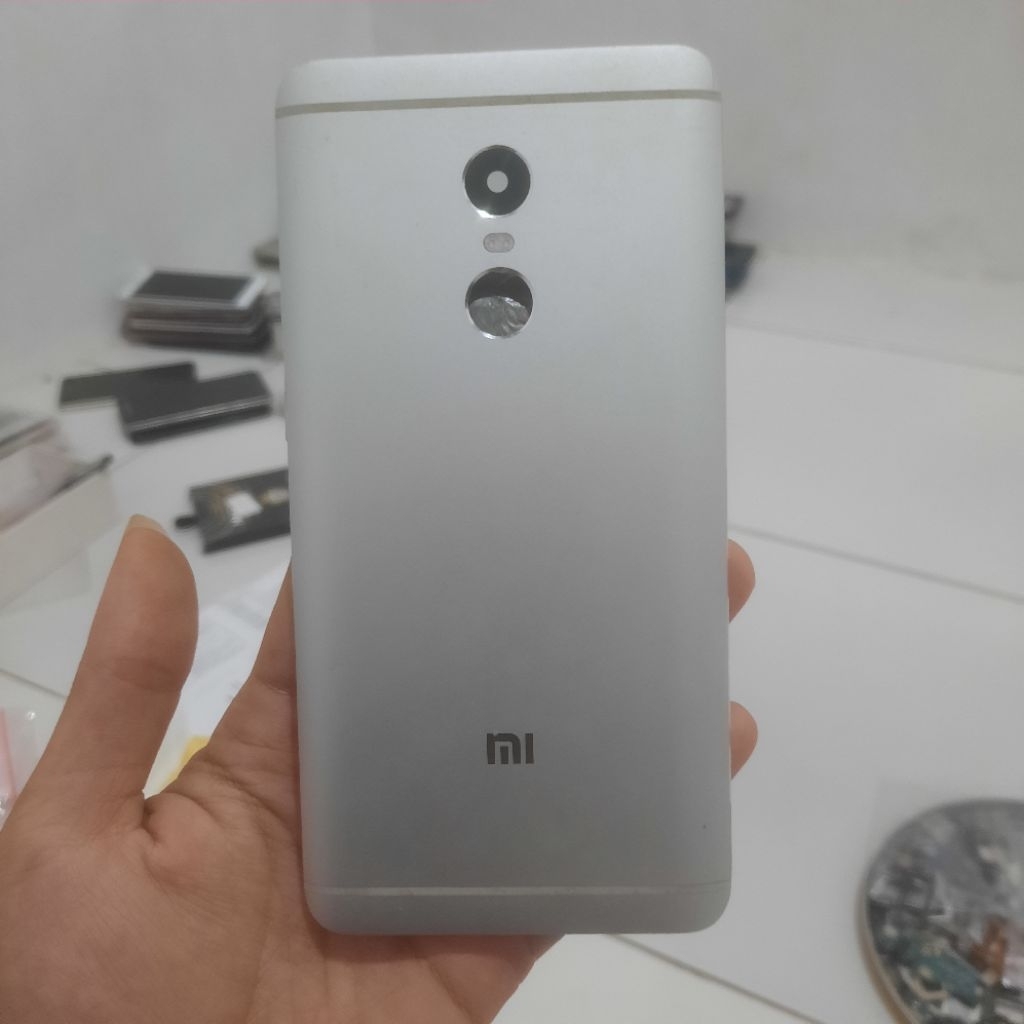 BACKDOR CASSING BEKAS XIAOMI NOT 4X COPOTAN