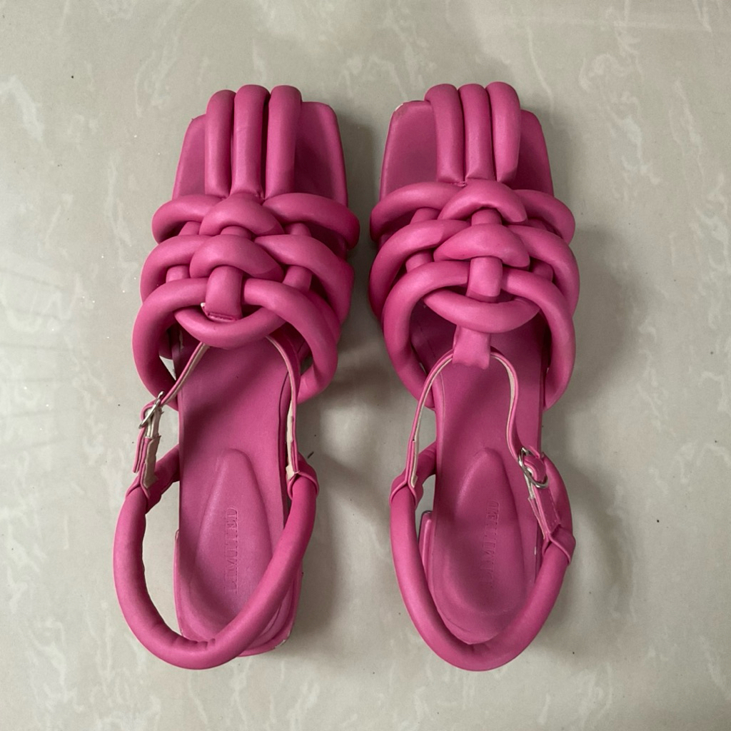 Preloved Limited Studio Gala Sandals Pink Fuschia