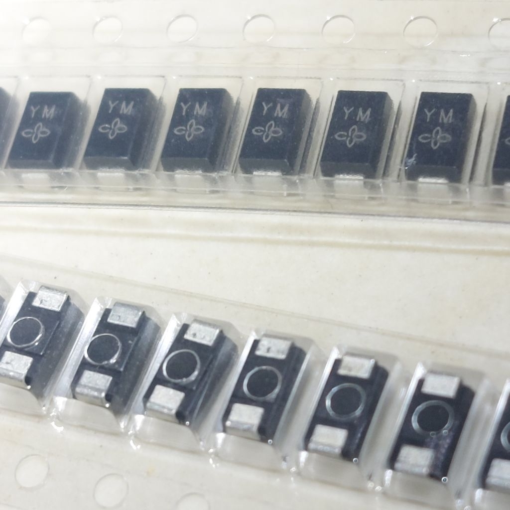 20 Buah 20Pcs YM SMA Do-214AC Dioda SMAJ33CA SMAJ 33 33CA Bourns Diode TVS 33V 400W Komponen Parts