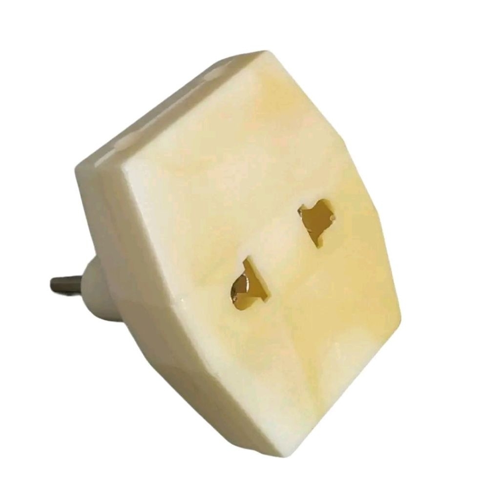 Steker T multi Voltama