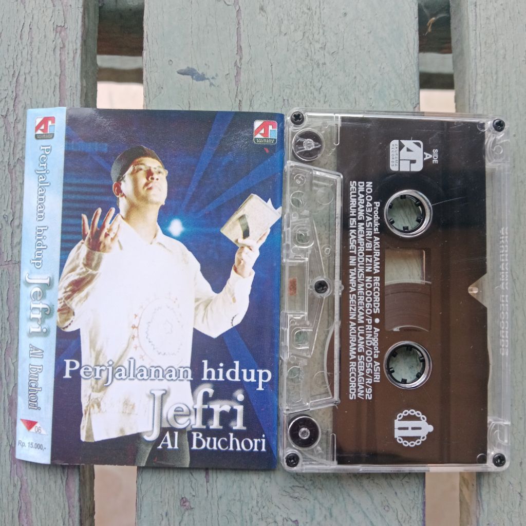 Kaset Pita Perjalanan Hidup Ustadz Jefri Al Buchori