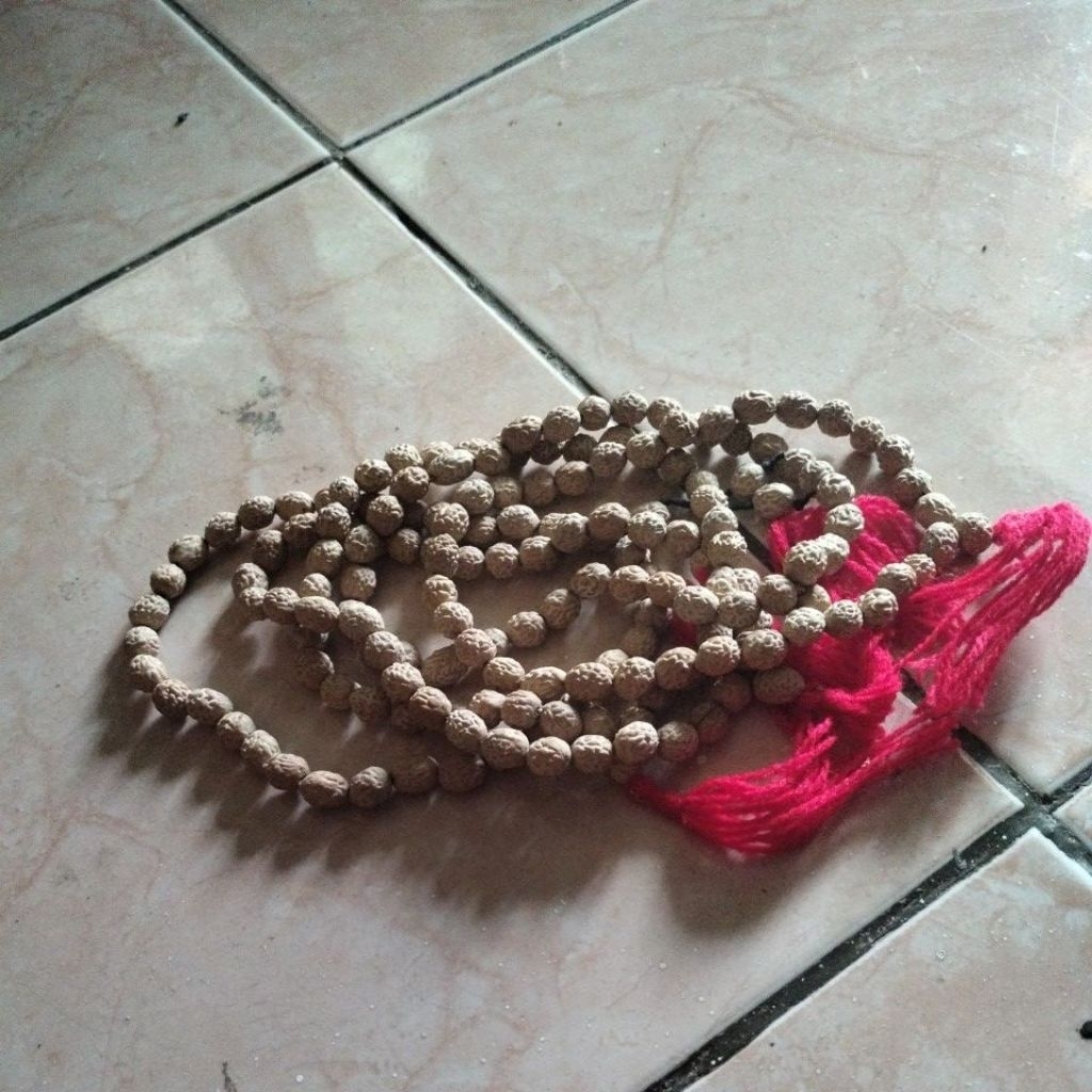 tasbih biji Bidara rumbai merah