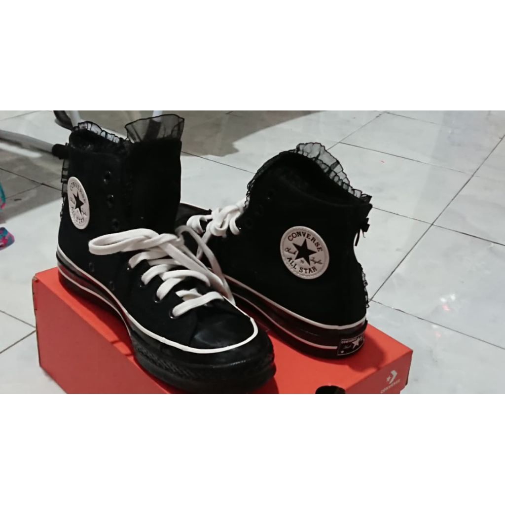 converse chuck 70 ruffle & bow