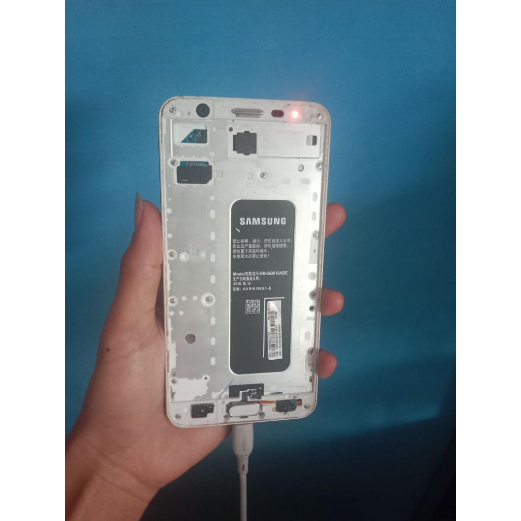 Samsung j7 Prem minus lcd