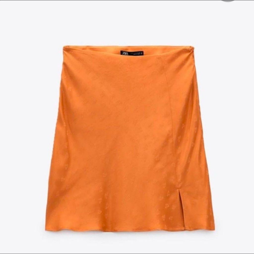 Zara jacquard mini satin skirt