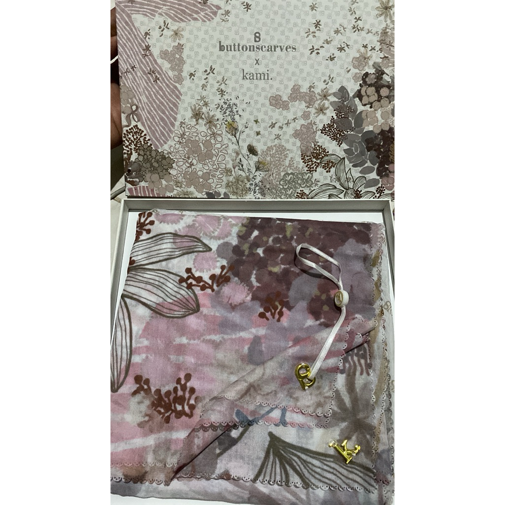 Buttonscarves Warehouse sale KL