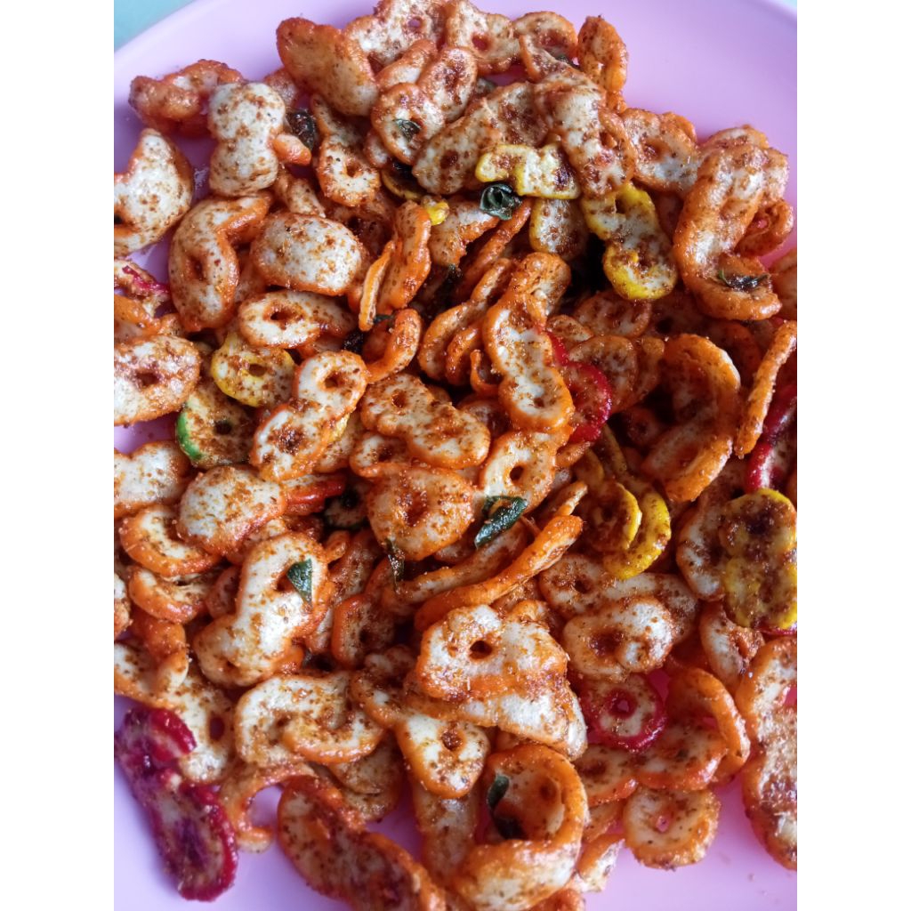 

Seblak Kerupuk Angka 8 Pedas Gurih Renyah