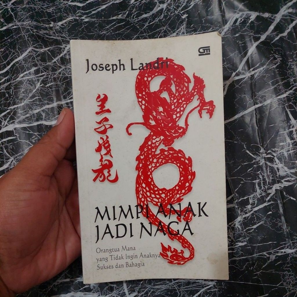 MIMPI ANAK JADI NAGA