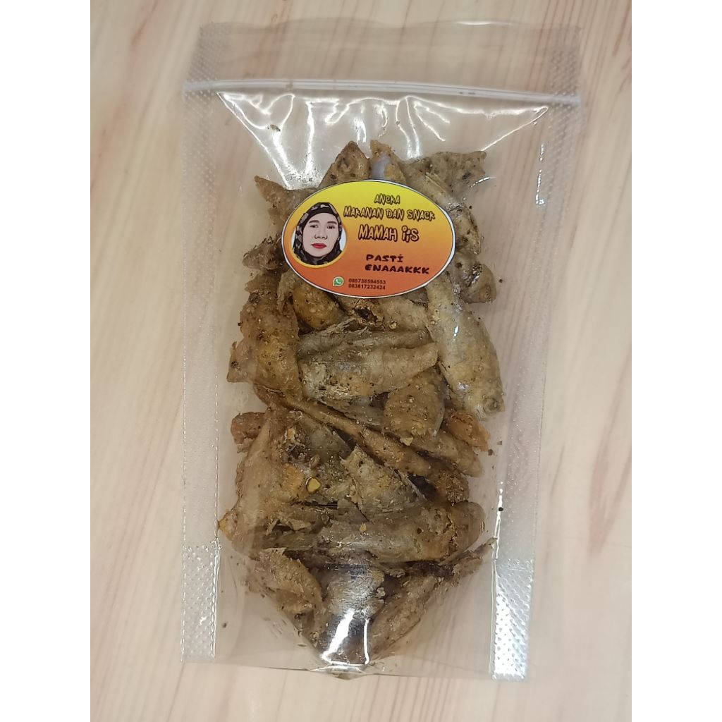 

Ikan laut kecil crispy Mamah Iis / keripik ikan laut kecil