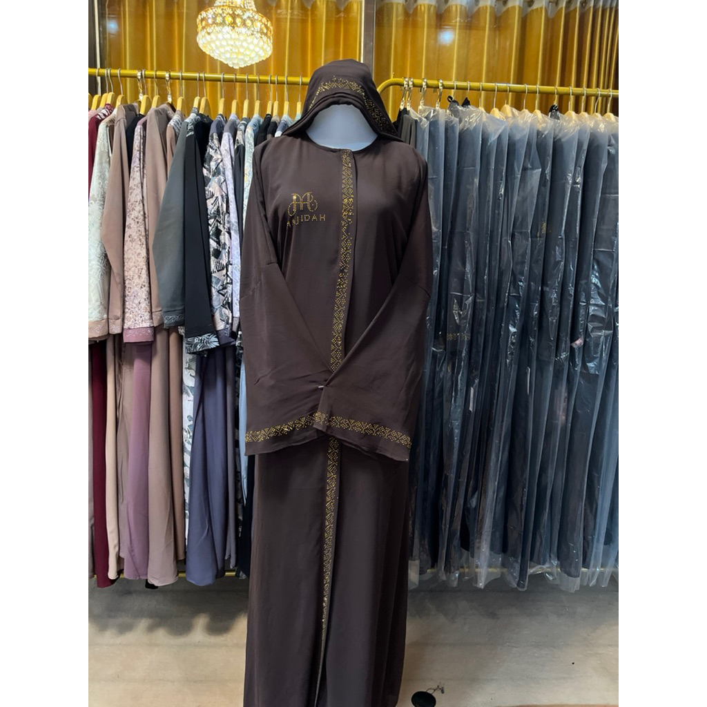 Abaya set hijab pashmina dan cadar