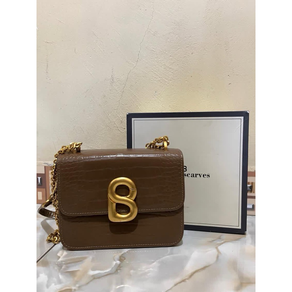 (TIDAK BISA NEGO) BUTTONSCRAVES BS tas cacao audrey chain bag small  selempang tas preloved