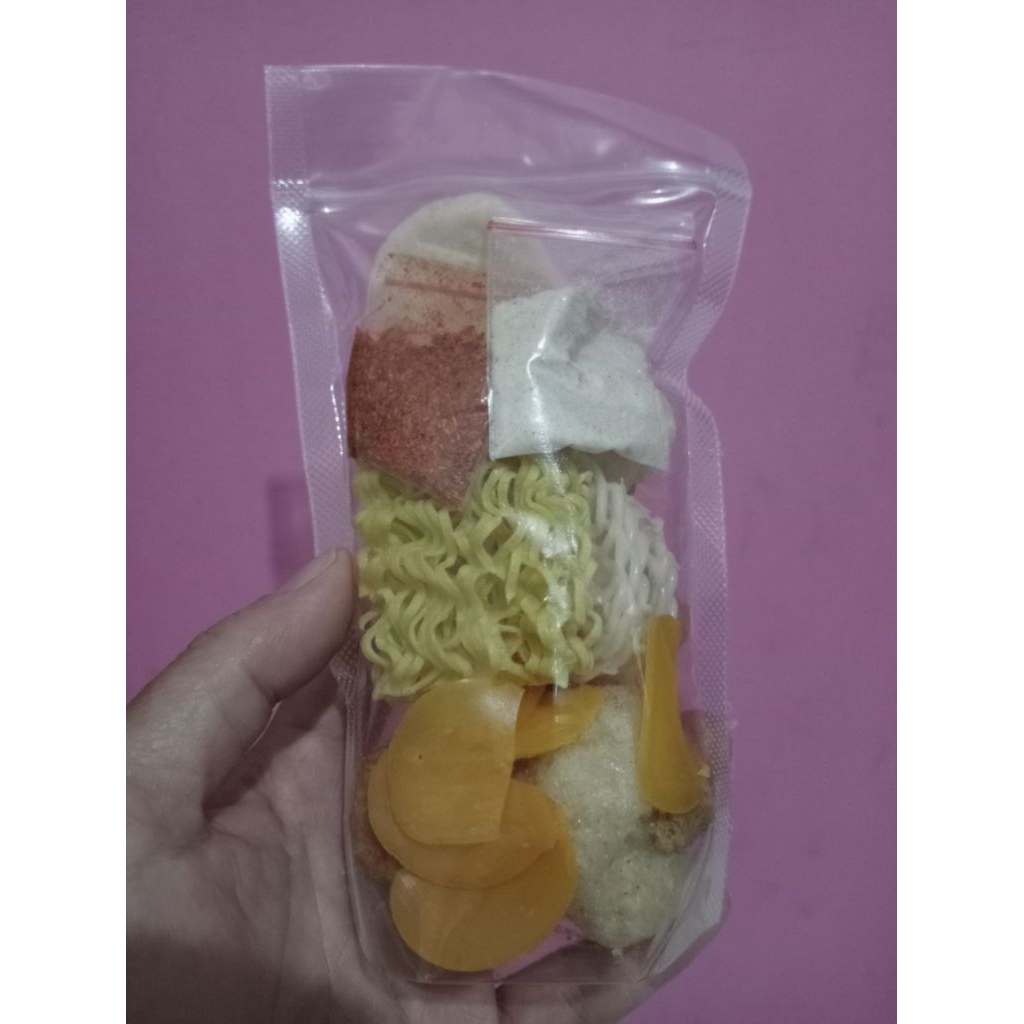 

seblak instan.komplit + bumbu