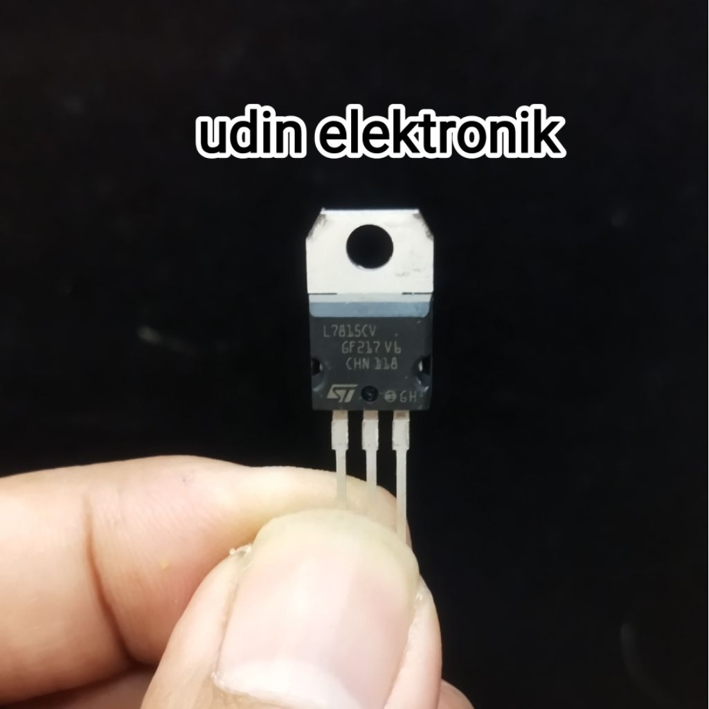 IC REGULATOR L7815CV L 7815 CV ORIGINAL ST