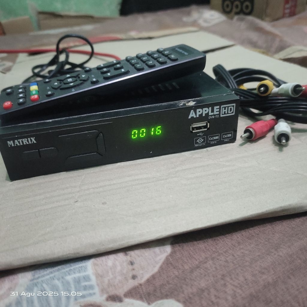 stb tv digital matrix apple merah seken bekas